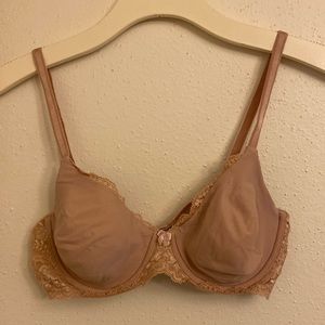 Victoria’s Secret Full Coverage Bra